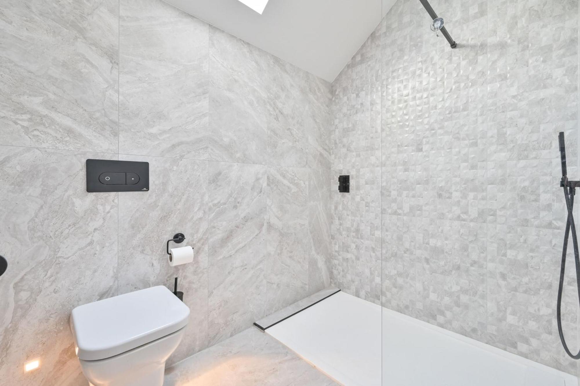 1 The Nest - Luxury Modern House Nr Beach & Bars With Sea Views & Free Parking Villa Charlestown  Exterior photo